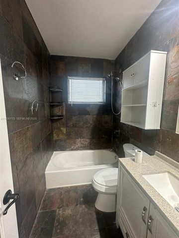 17051 NE 23rd Ave 2E, North Miami Beach, FL 33160