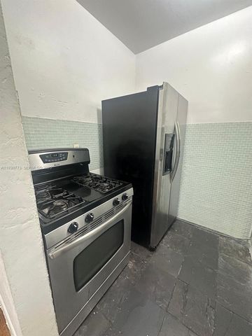 17051 NE 23rd Ave 2E, North Miami Beach, FL 33160