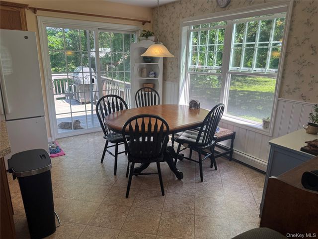 1556 Albany Post Road, Gardiner, NY 12525