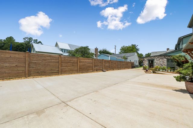 411 Battle Ave, Franklin, TN 37064