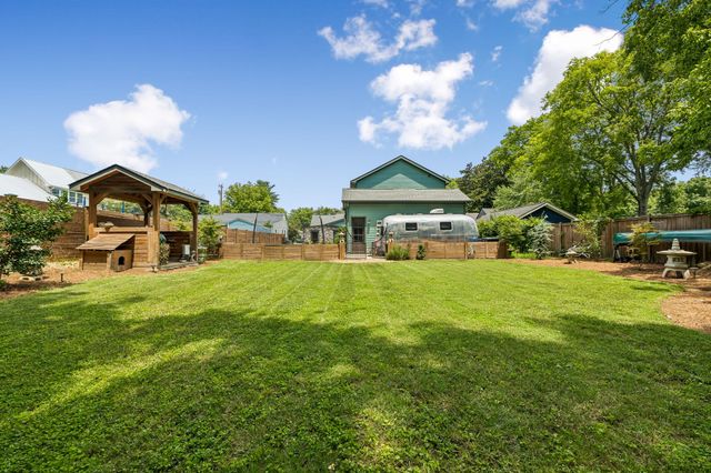 411 Battle Ave, Franklin, TN 37064