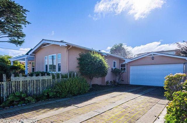 321 Pine Avenue, Pacific Grove, CA 93950