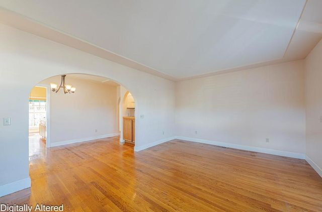 321 Pine Avenue, Pacific Grove, CA 93950