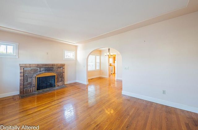 321 Pine Avenue, Pacific Grove, CA 93950