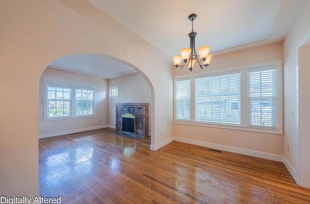 321 Pine Avenue, Pacific Grove, CA 93950