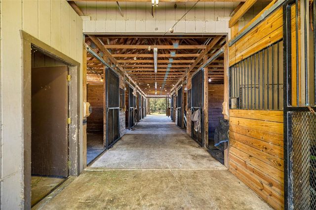 13646 N US HIGHWAY 27, Ocala, FL 34482