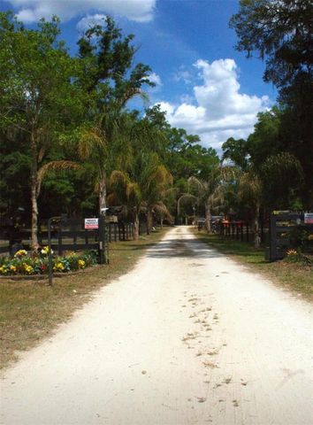 13646 N US HIGHWAY 27, Ocala, FL 34482