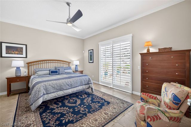 28313 Nautica LN, Bonita Springs, FL 34135