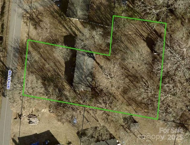 1241 26th Street SW, Hickory, NC 28602