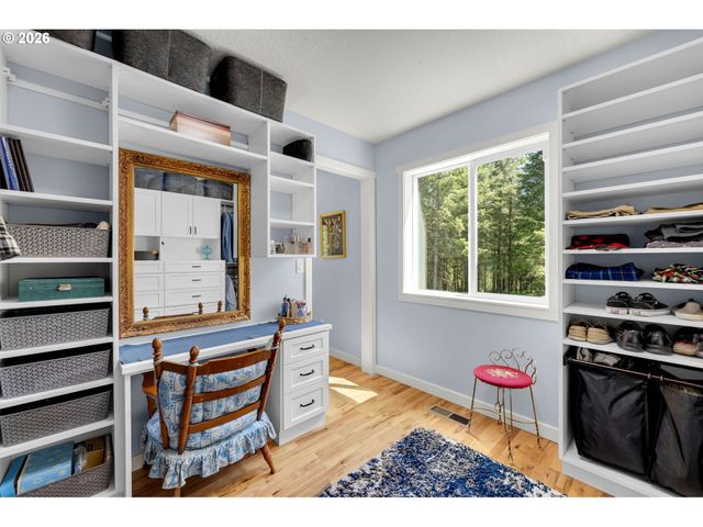 18111 Ne 241ST Pl, Brush Prairie, WA 98606