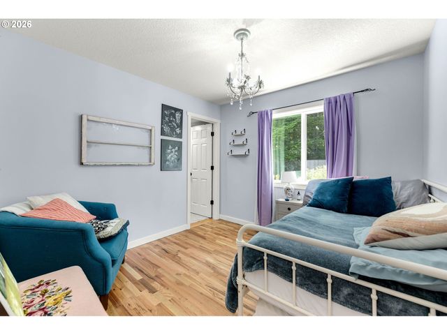 18111 Ne 241ST Pl, Brush Prairie, WA 98606