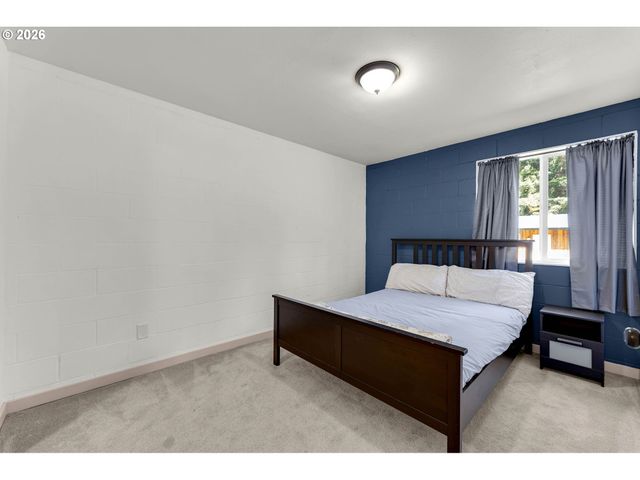 18111 Ne 241ST Pl, Brush Prairie, WA 98606