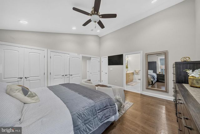 7 SARAH CT, Monmouth Junction, NJ 08852