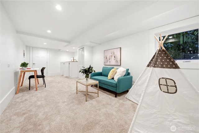 1731 Lake Washington Boulevard S, Seattle, WA 98144