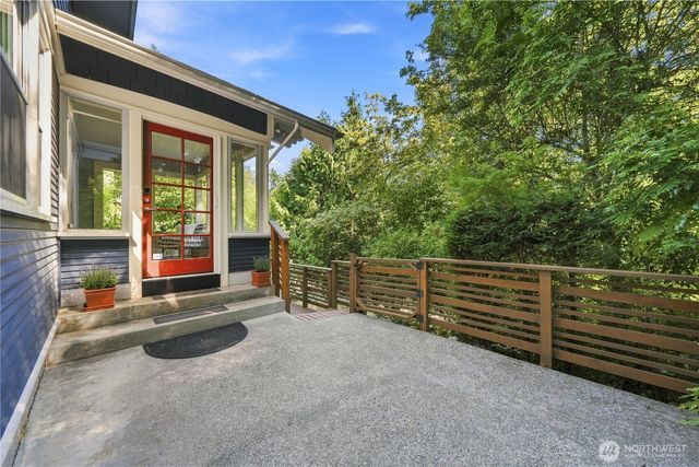 1731 Lake Washington Boulevard S, Seattle, WA 98144