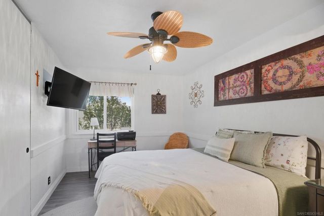 2121 Emberwood Way, Escondido, CA 92029