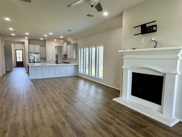 936 Blue Oak BLVD, San Marcos, TX 78666