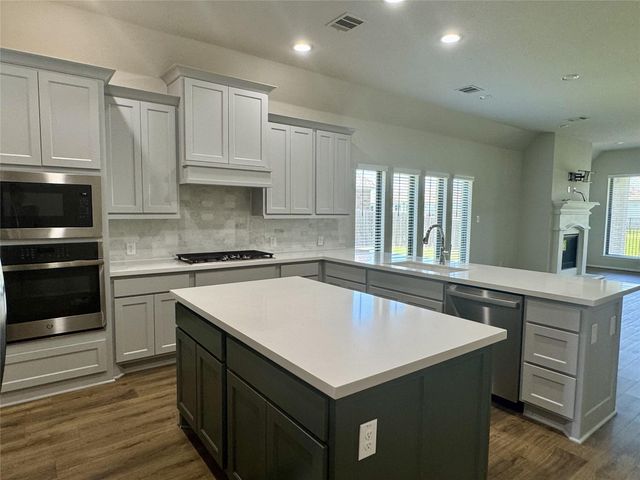 936 Blue Oak BLVD, San Marcos, TX 78666