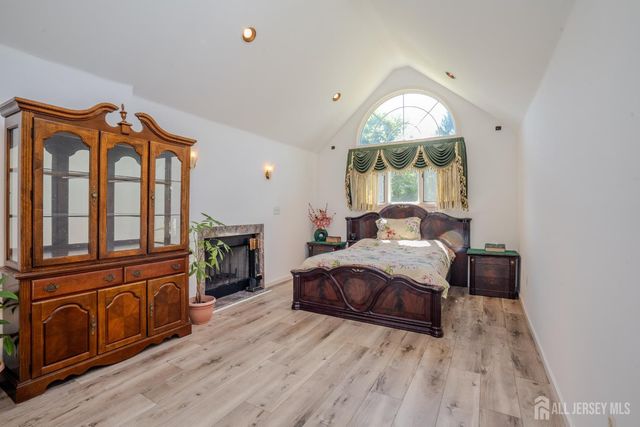 2284 Polk Avenue, North Brunswick, NJ 08902