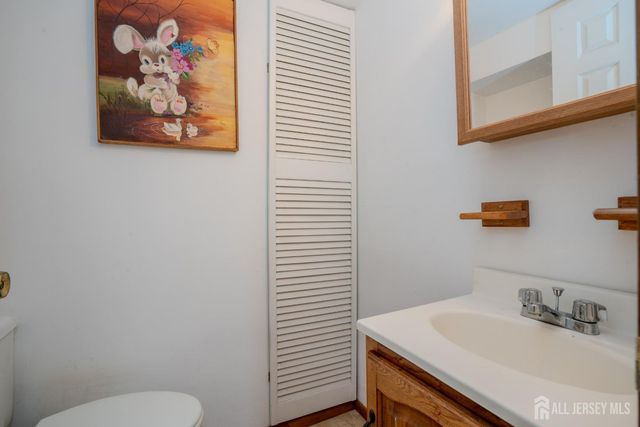 2284 Polk Avenue, North Brunswick, NJ 08902
