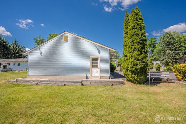 2284 Polk Avenue, North Brunswick, NJ 08902