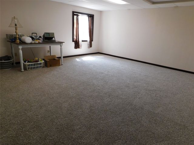 1202 Jasmine Street, Ogden, IA 50212