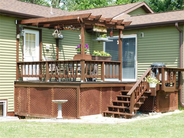 1202 Jasmine Street, Ogden, IA 50212