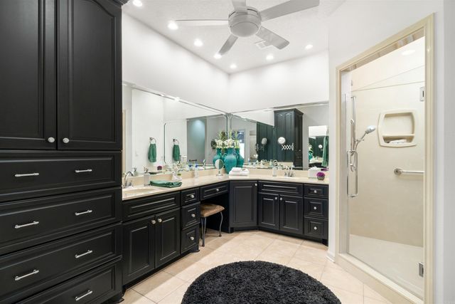 35 Hartura Way, Hot Springs Village, AR 71909