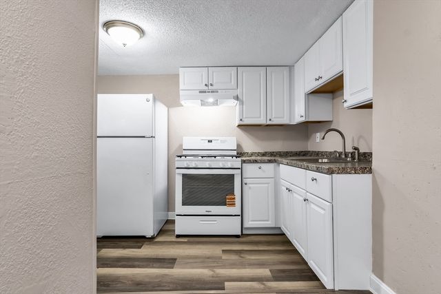 153 Union St B, Lawrence, MA 01841
