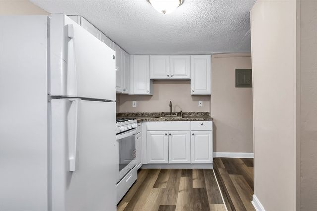 153 Union St B, Lawrence, MA 01841