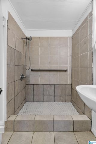 11 16TH STREET N, Pell City, AL 35125