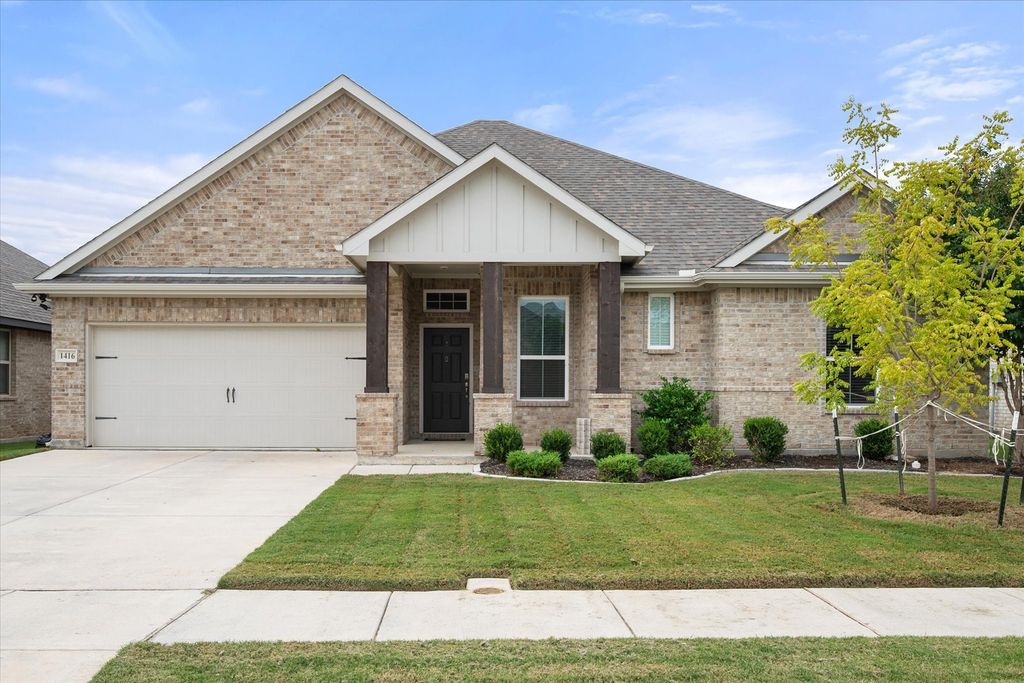 1416 Lakeview Drive, Pelican Bay, TX 76020