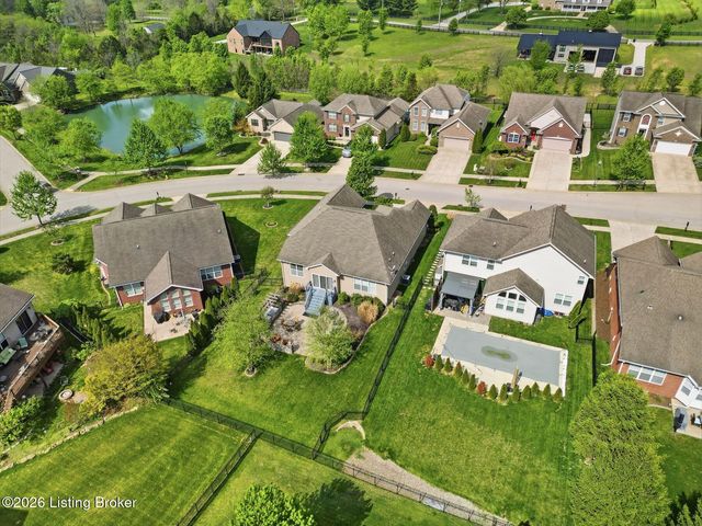 17505 Stallion Way, Louisville, KY 40245