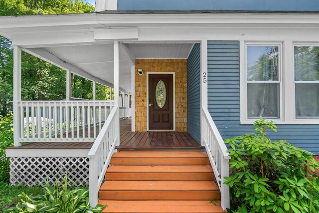 25 Wentworth Street, Plymouth, NH 03264