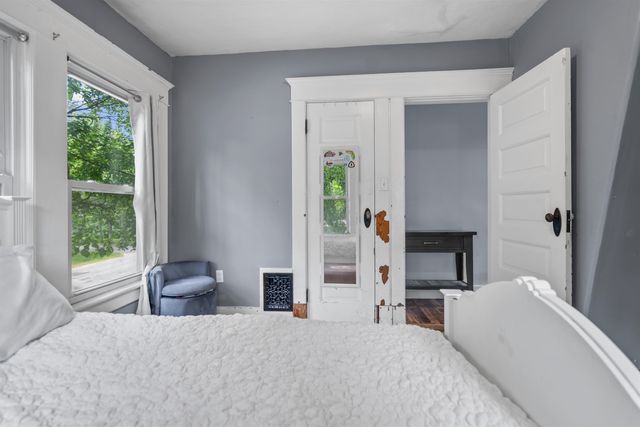 25 Wentworth Street, Plymouth, NH 03264