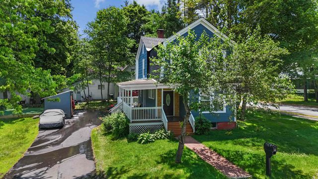 25 Wentworth Street, Plymouth, NH 03264