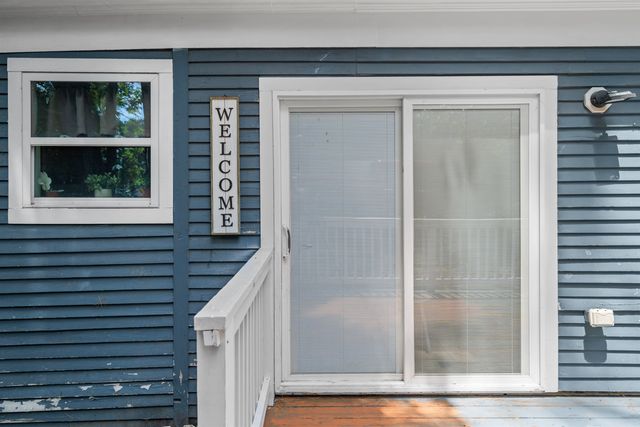25 Wentworth Street, Plymouth, NH 03264