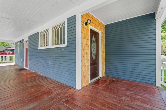 25 Wentworth Street, Plymouth, NH 03264