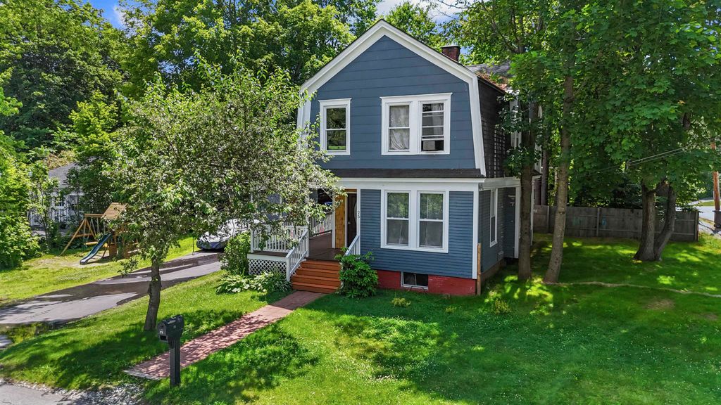 25 Wentworth Street, Plymouth, NH 03264