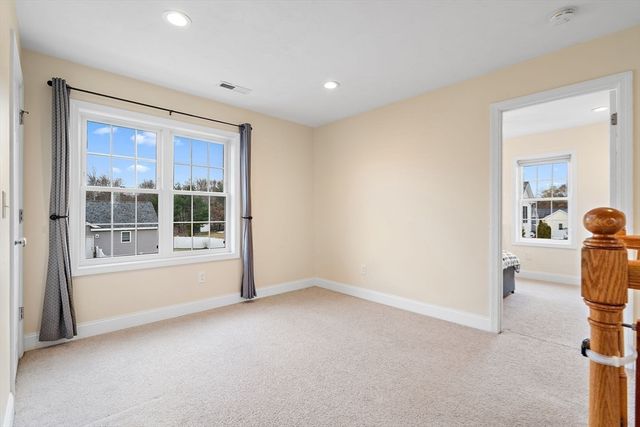 2 Northern Lights Way, Bellingham, MA 02019