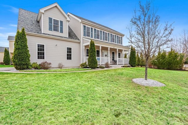 2 Northern Lights Way, Bellingham, MA 02019