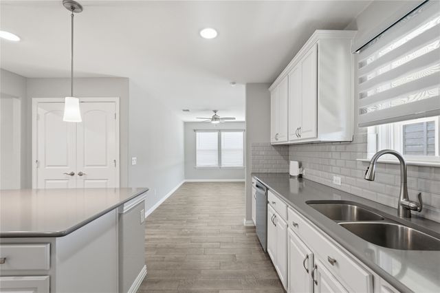 804 Freedom Lane, Little Elm, TX 76227