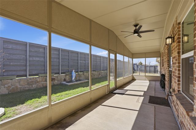 804 Freedom Lane, Little Elm, TX 76227