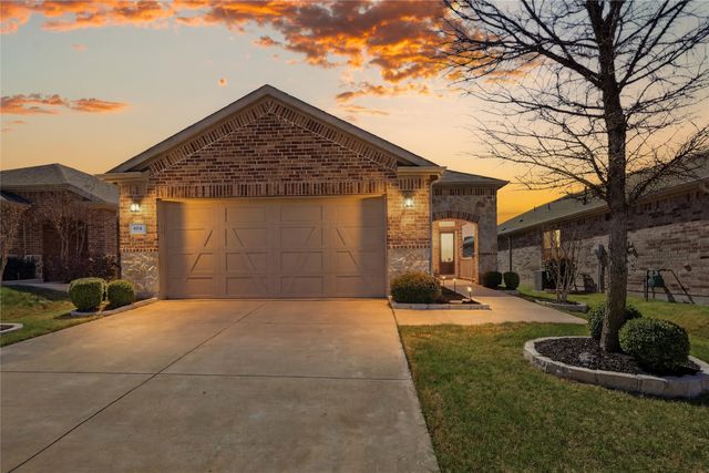 804 Freedom Lane, Little Elm, TX 76227