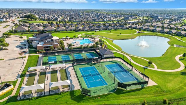 804 Freedom Lane, Little Elm, TX 76227