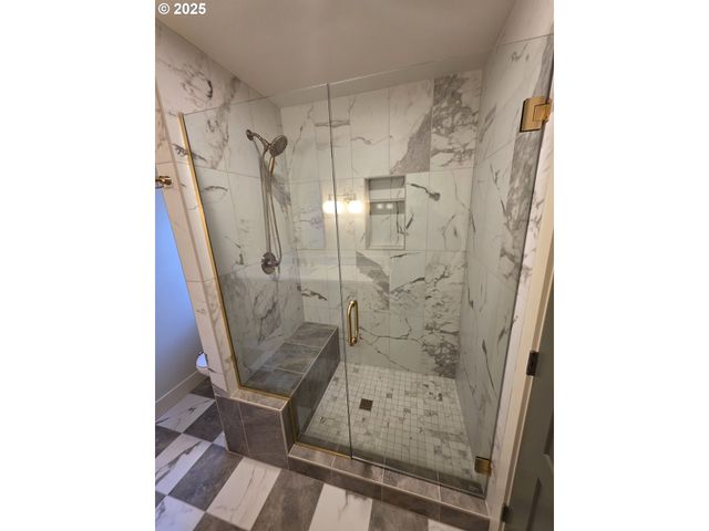 7532 Lennox Ln Ne, Keizer, OR 97303