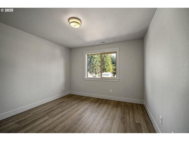 7532 Lennox Ln Ne, Keizer, OR 97303