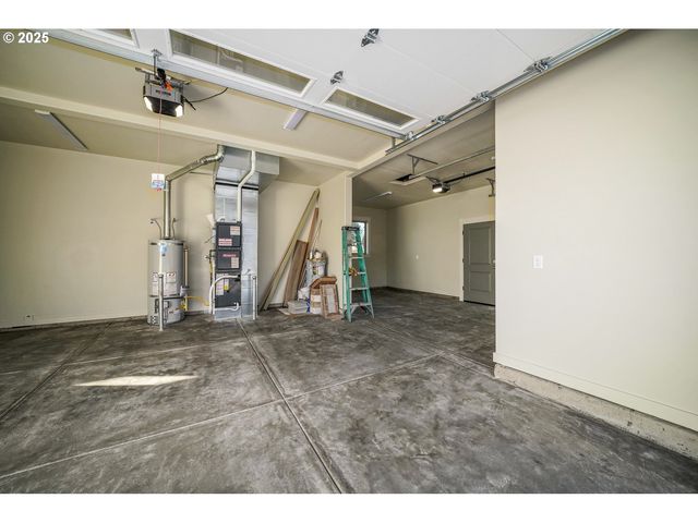 7532 Lennox Ln Ne, Keizer, OR 97303