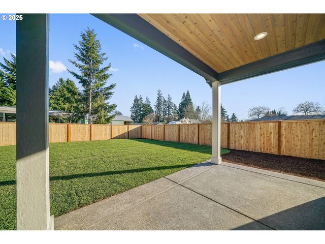 7532 Lennox Ln Ne, Keizer, OR 97303