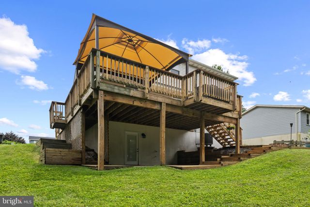 104 WEST ROAD RD, Mount Airy, MD 21771